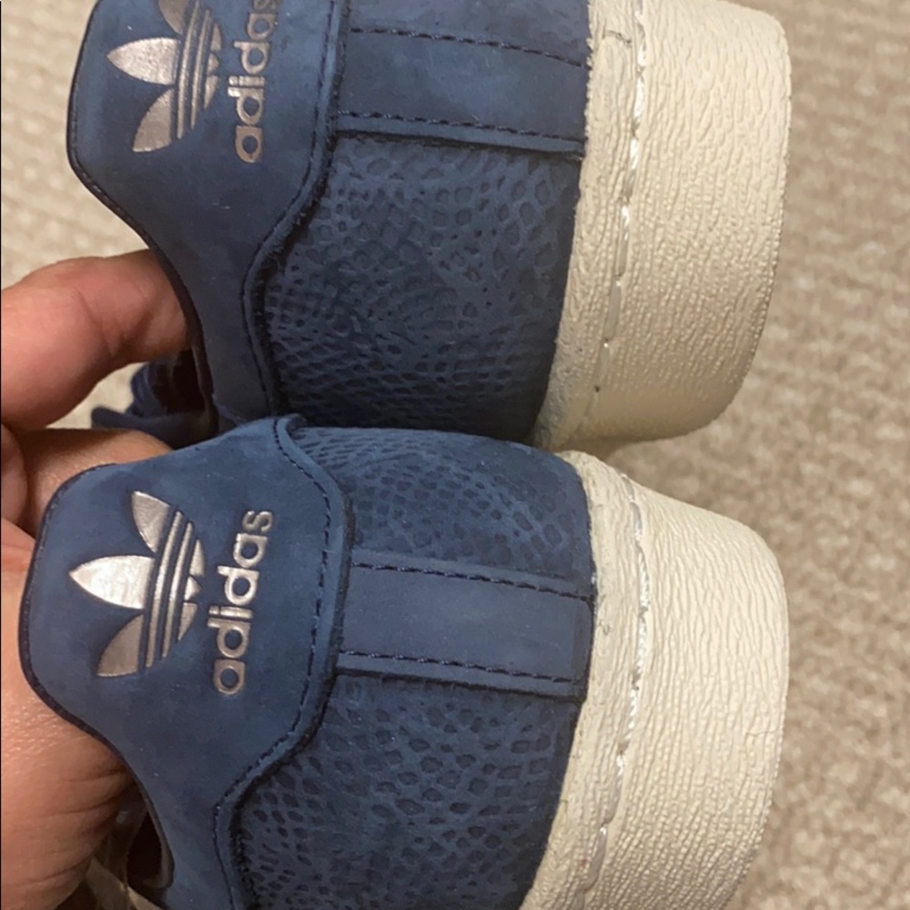 Adidas super start NWT and extra laces - Picture 3 of 4